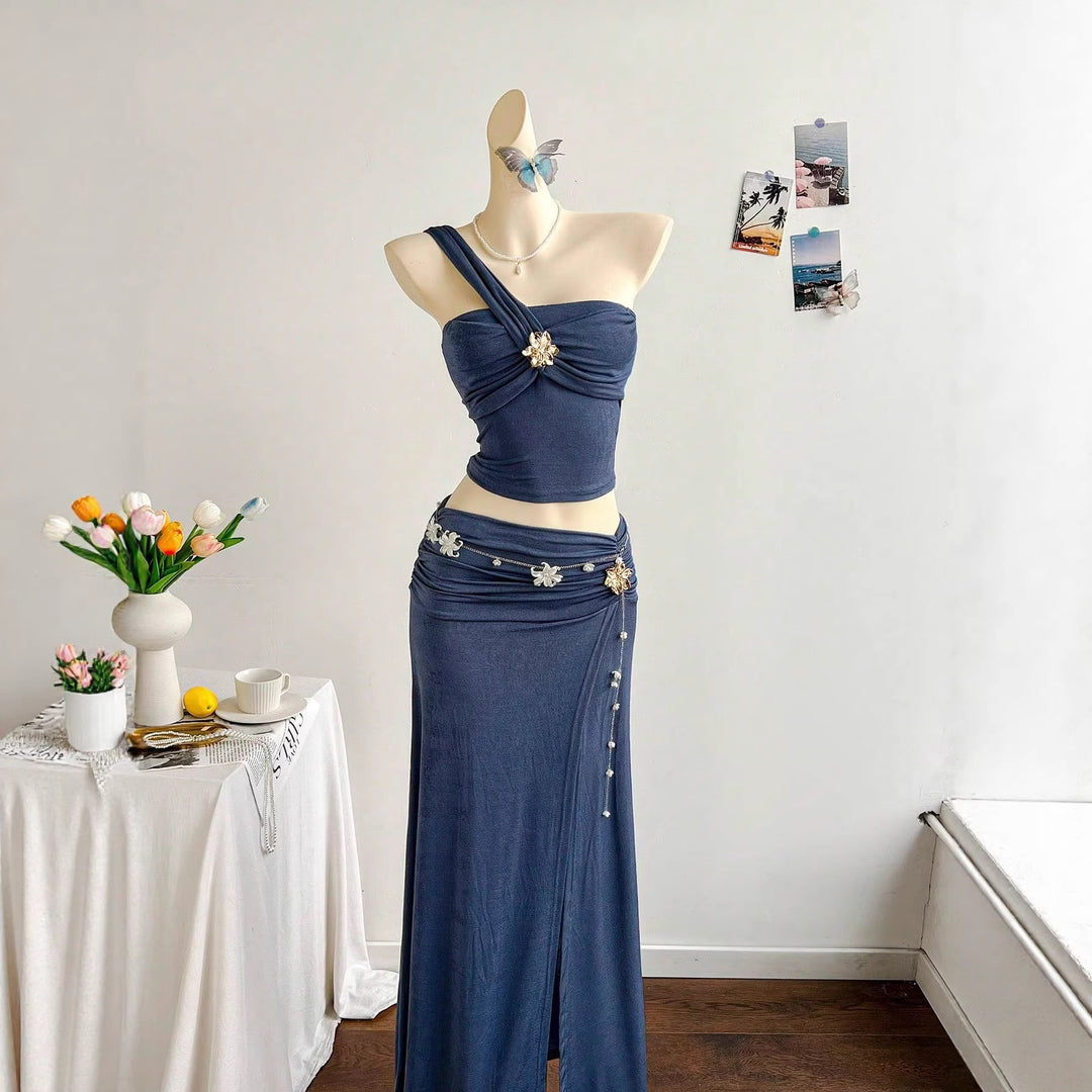 Damen elegantes Sommerkleid mit floralem Detail Echo Archiv