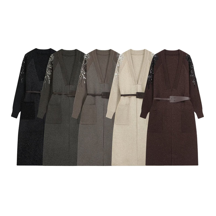 Damen Strick-Midikleid mit tiefem V-Ausschnitt, Taillengürtel und paillettenverzierten Ärmeln Echoarchiv