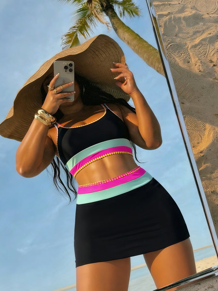 Damen Bikinikleid mit modischem Cut-Out und farbigen Akzenten Echo Archiv