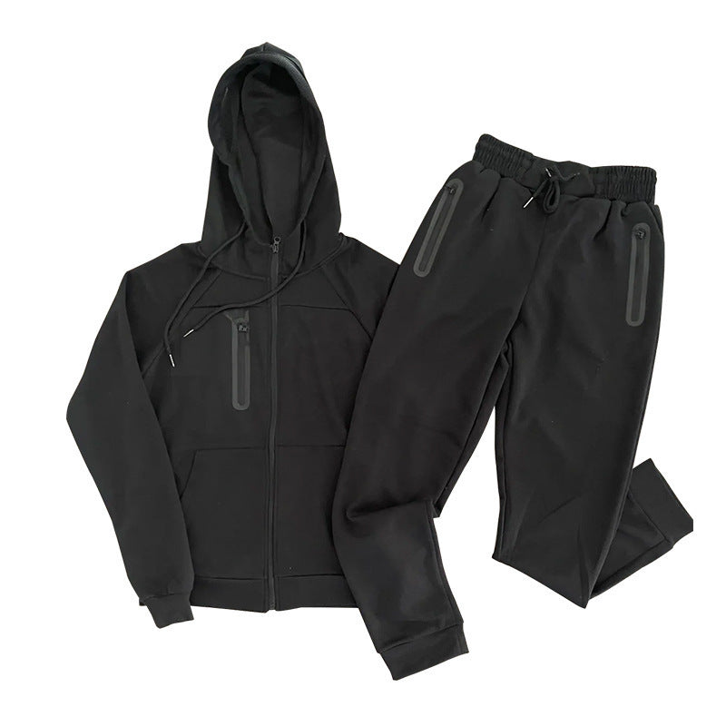 Herren Sportanzug mit hochfunktionalem Design Echoarchiv