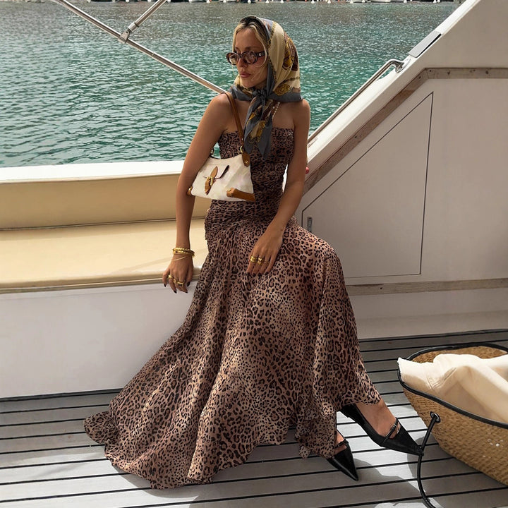 Damen elegantes Wickelkleid mit Leopardenmuster und voluminösem Saum Echo Archiv