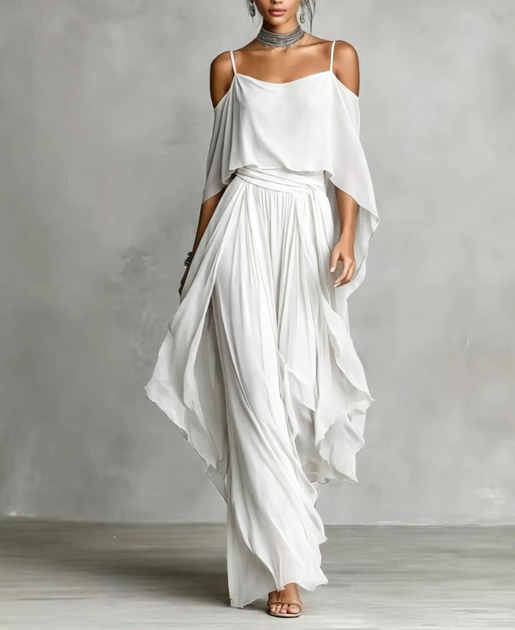 Damen Lange Chiffon Maxi Kleid mit Kaltem Schulter, Spaghetti-Träger und Geschichtetem Cape – Valéora