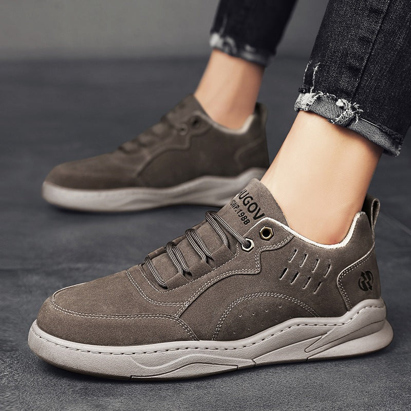 Herren Veloursleder-Freizeit-Sneaker mit gepolstertem Komfortfußbett und rutschfester Gummisohle Echoarchiv