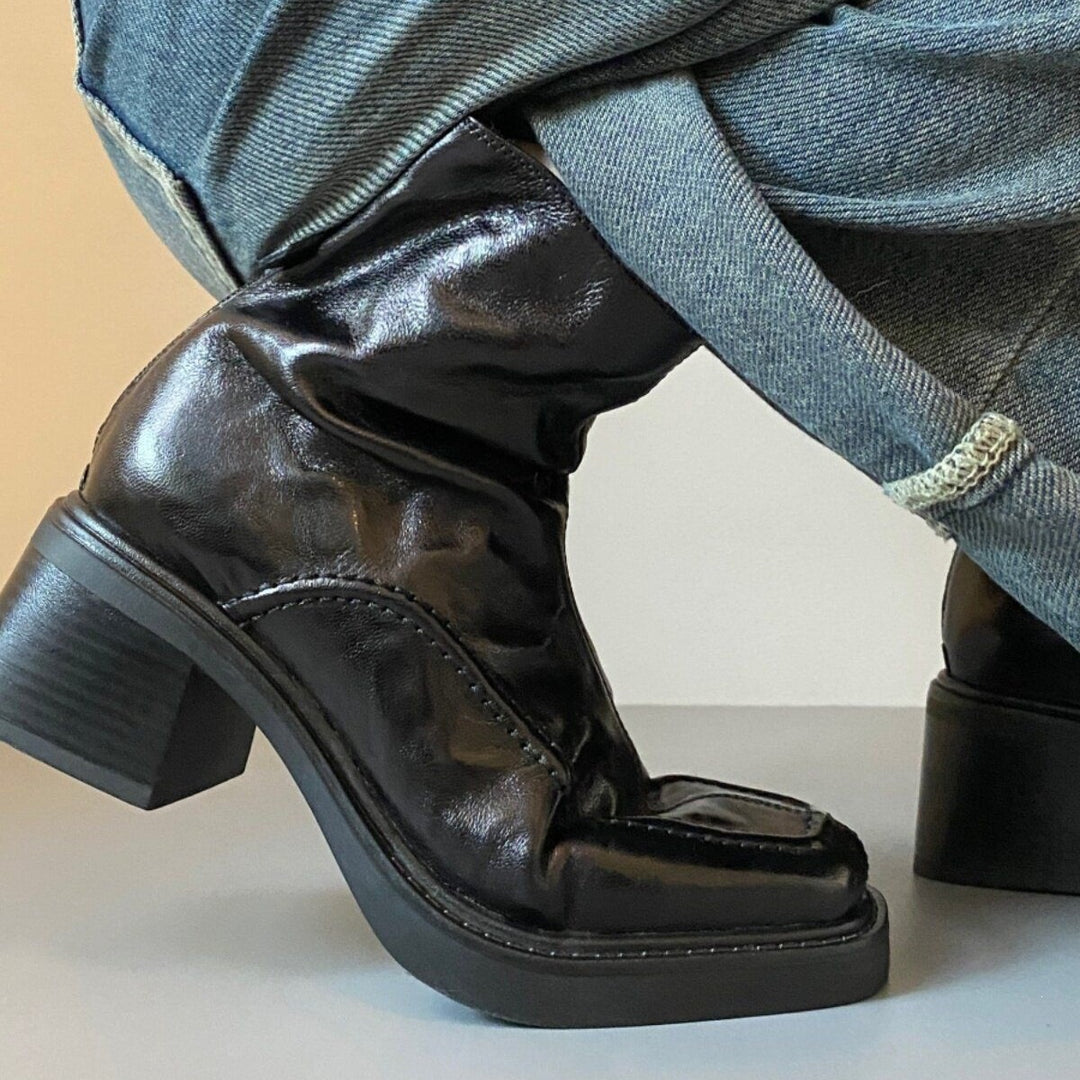 Damen Ankle-Boots im Mokassin‑Moccasin‑Look mit mittlerem Blockabsatz und Rückreißverschluss Echo Archiv