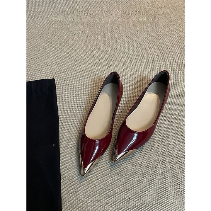 Damen Spitz zulaufende Pumps mit Leo-Veloursoptik und metallischer Kappenspitze – Lioré