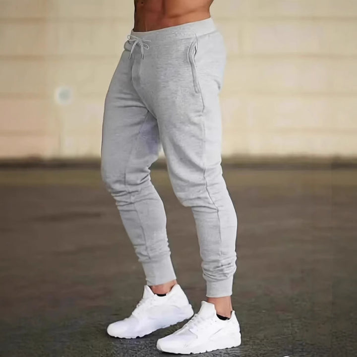 Herren sportliche Slim-Fit Jogginghose Echoarchiv