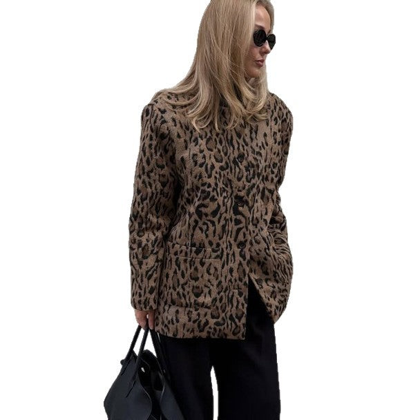 Damen Kurz geschnittener Kunstpelzmantel mit Leopardmuster und kastiger Silhouette Echoarchiv