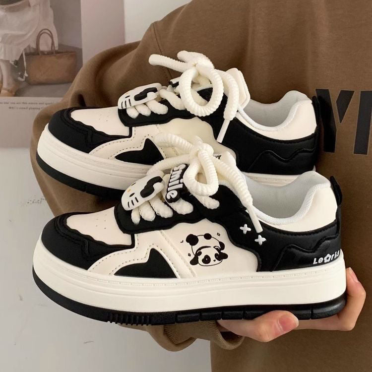 Damen Chunky-Sneaker mit Panda-Motiv, gepolstertem Innenfutter und robuster Profilsohle – Névara