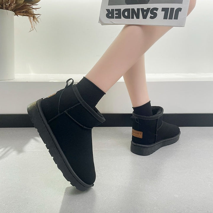 Damen Gefütterte Kurz‑Boots mit Teddyfutter, Slip‑On‑Design und profilierter Gummisohle Echo Archiv