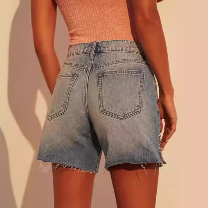 Damen modische Destroyed Denim-Shorts mit Nietenverzierung Echo Archiv