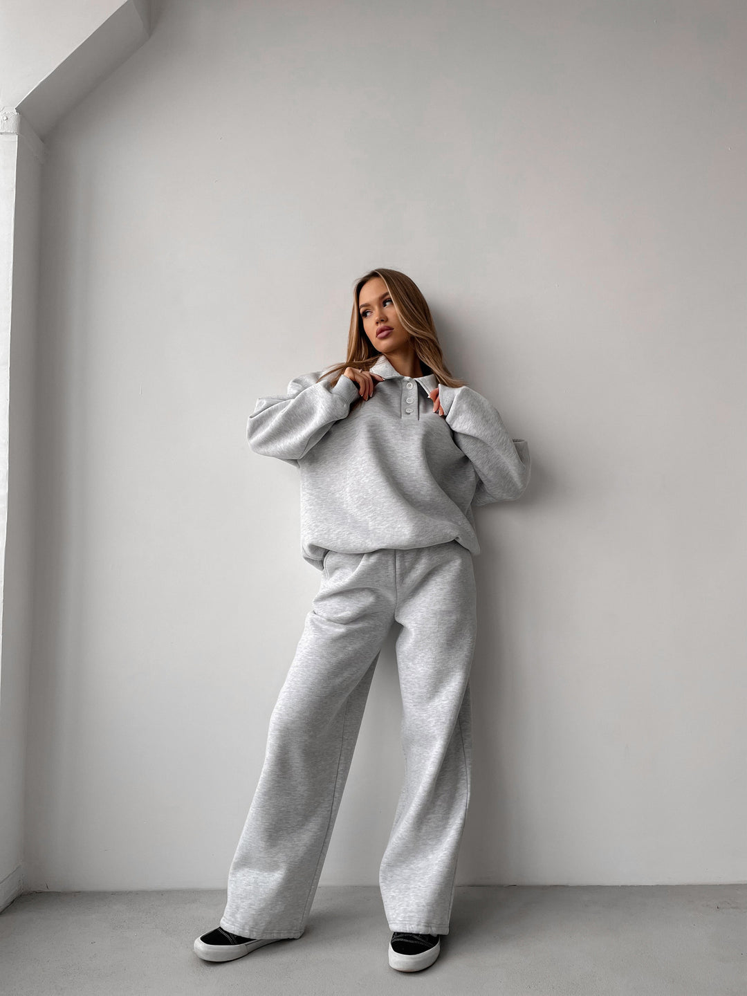 Damen Polo-Sweatshirt und Relax-Fit Jogginghose Set aus French Terry – Auréline