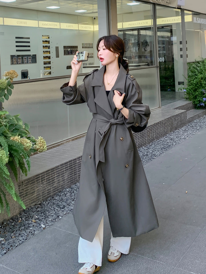 Damen Oversize Mantel im Trench-Stil mit Raglanärmeln und doppelreihiger Knopfleiste Echoarchiv