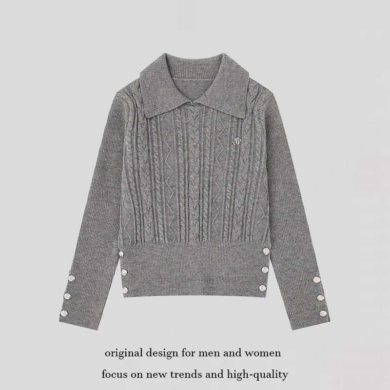 Damen Feinstrick-Polo-Pullover mit Zopfmuster, Zierknopfbesatz und taillierter Passform Echoarchiv