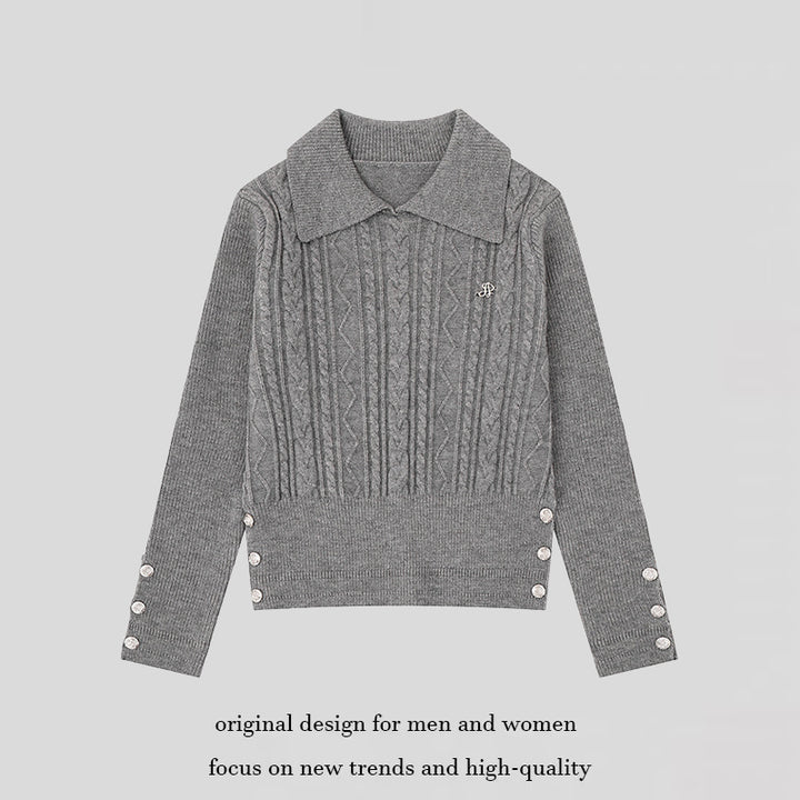 Damen Feinstrick-Polo-Pullover mit Zopfmuster, Zierknopfbesatz und taillierter Passform Echoarchiv