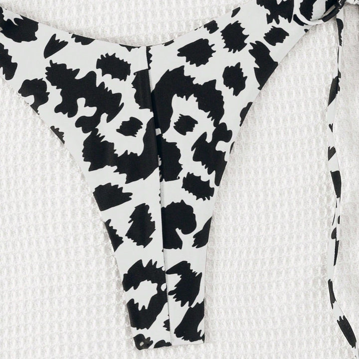 Damen Triangel-Bikini mit tiefem Ausschnitt und verstellbaren Bindebändern Echo Archiv