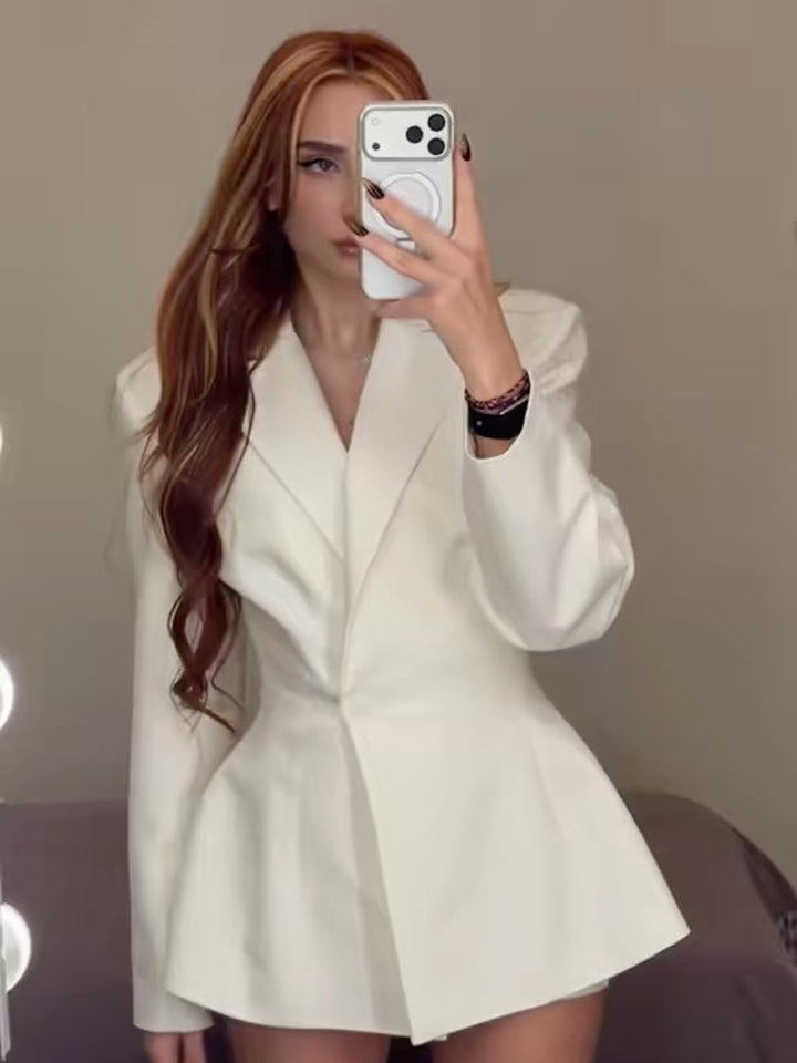 Damen tailliertes Blazer-Kleid mit skulpturaler Taille und ausgestelltem Saum Echoarchiv