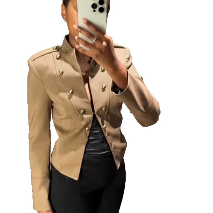 Damen Kurzblazer im Militarystil mit doppelreihigen Zierknöpfen Echoarchiv
