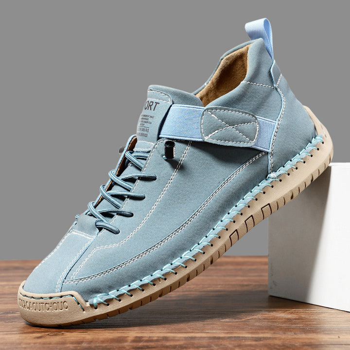 Herren Ledernachahmender Freizeit‑Sneaker mit Klettriemen, Mokassinnaht & profilierter Gummisohle Echoarchiv
