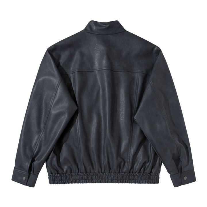 Herren Vintage‑inspirierte Kunstleder‑Bomberjacke mit Funnelkragen, Pattentaschen und elastischem Saum Echoarchiv