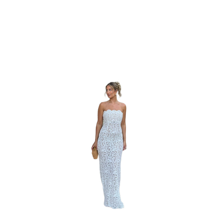 Damen Häkel-Maxikleid mit schmalem Schnitt und herzförmigem Ausschnitt Echo Archiv