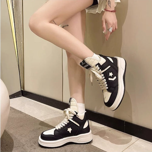 Damen Chunky High-Top Plateausneaker mit gepolstertem Schaft und ergonomischer Komfortsohle – Névara