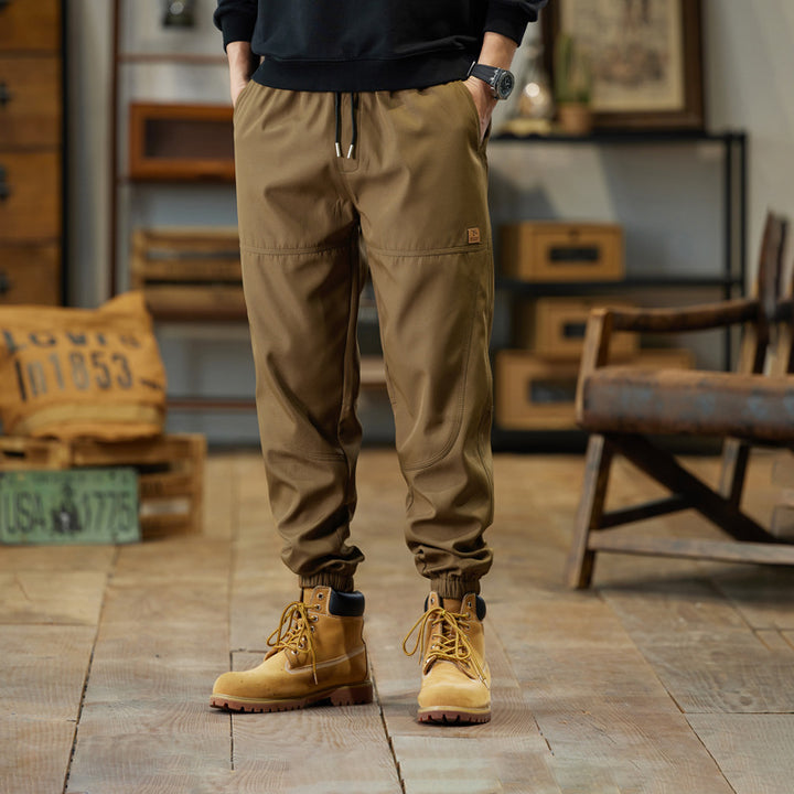 Herren Cargo-Joggerhose mit Kordelzug, verstärkten Knieeinsätzen und elastischen Bündchen Echo Archiv