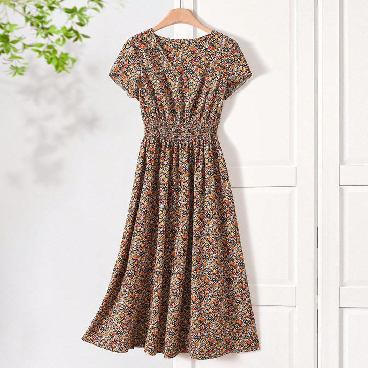 Damen Sommerliches Midikleid mit elastischem Bund und floralen Mustern Echo Archiv