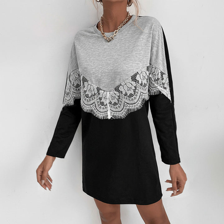 Damen Longshirtkleid mit V-förmiger Spitzenapplikation und legerer Passform Echoarchiv