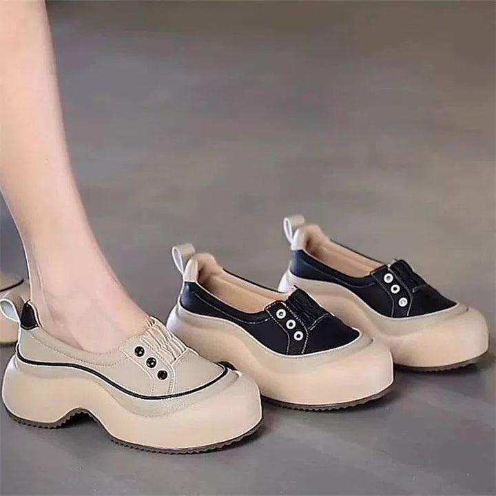 Damen Lifestyle Slip-On Sneakers mit darunter liegendem Panel Echo Archiv