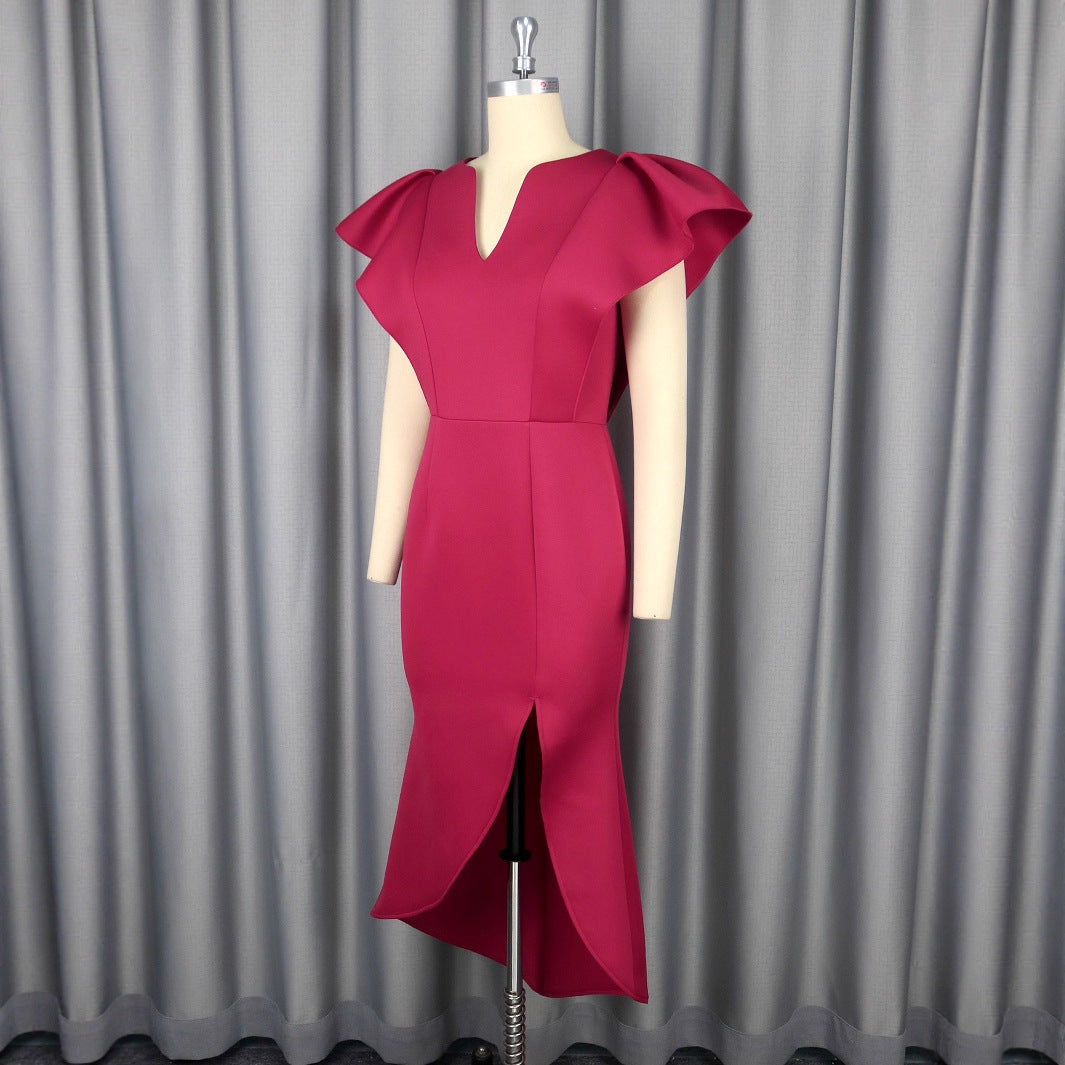 Damen figurbetontes Abendkleid mit voluminösen Rüschendetails Echo Archiv