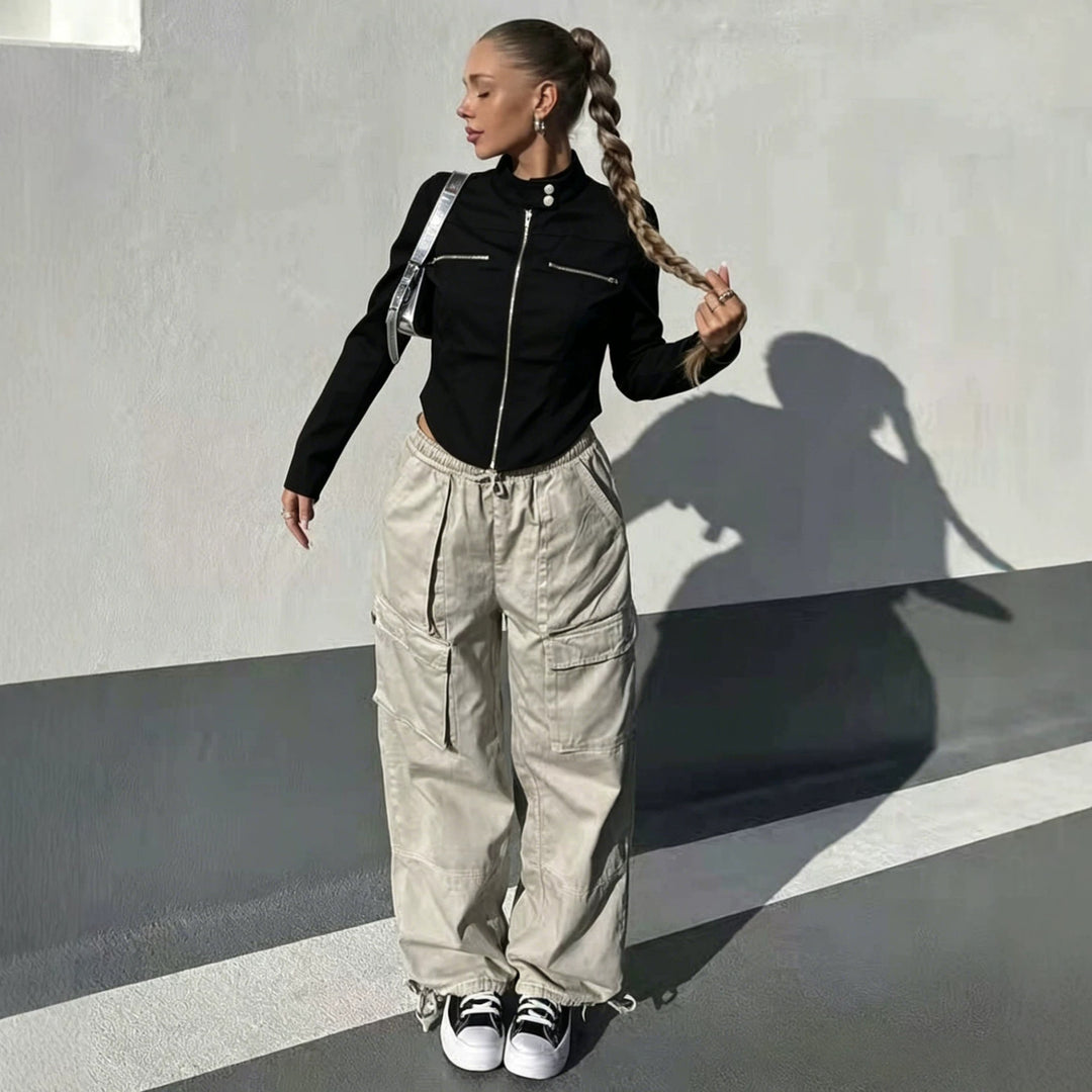 Damen Taillierte Bonded-Canvas-Bikerjacke mit Stehkragen und Brust-Reißverschlüssen Echoarchiv