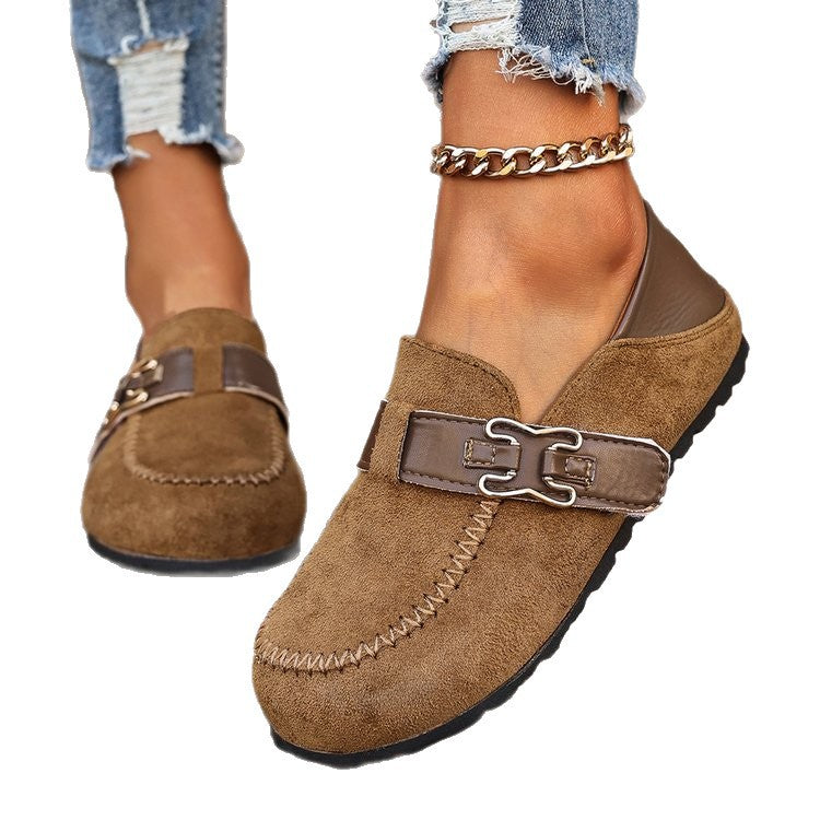 Damen Mokassin-Slipper aus Veloursleder mit dekorativer Metall-Schnalle – Lioré