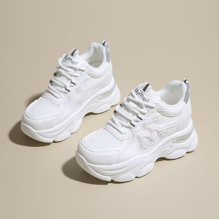 Damen Sportliche Chunky Sneakers mit luftiger Mesh-Oberfläche und ausgeprägtem Profil Echo Archiv