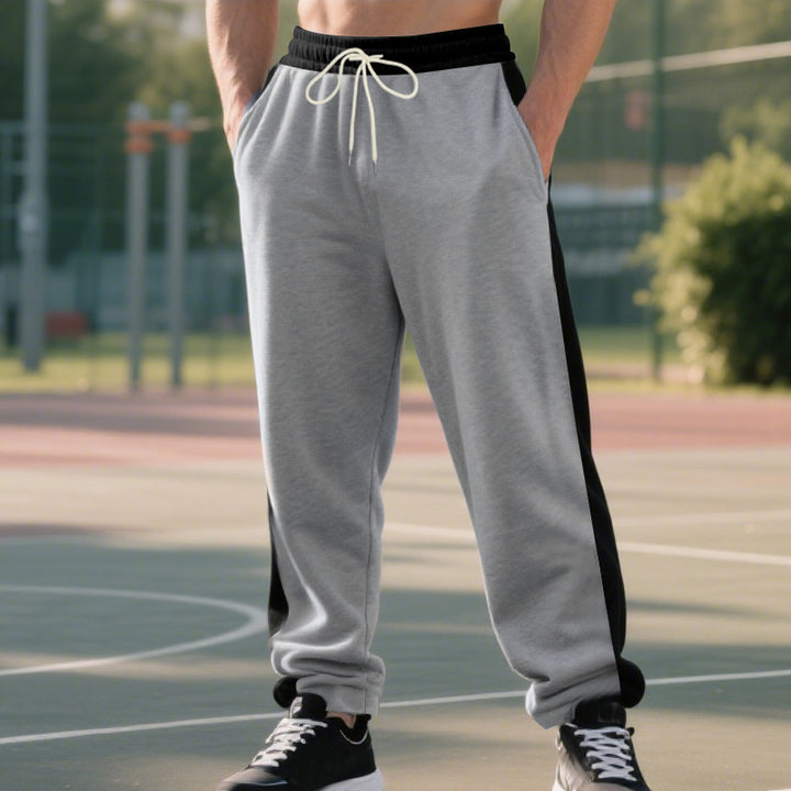 Herren Sportliche Jogginghose mit seitlichen Kontraststreifen Echoarchiv