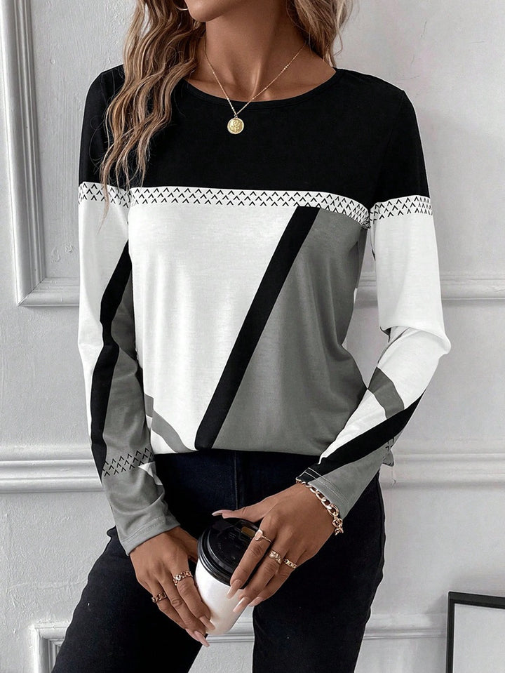 Damen Langarmshirt mit geometrischem Blockprint und Rundhalsausschnitt Echo Archiv