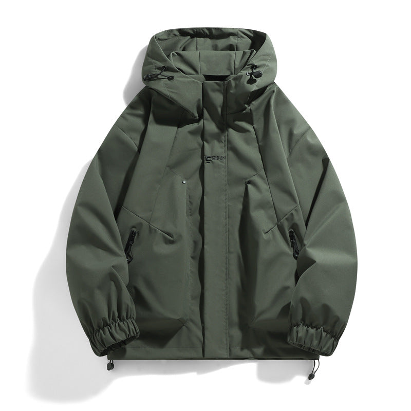 Herren Funktionsjacke mit verstellbarem Kapuzenkragen und seitlichen Taschen Echoarchiv