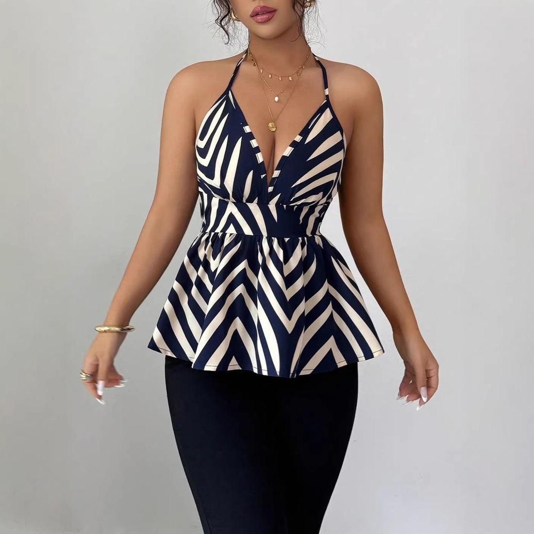 Damen Peplum-Top mit dekorativem V-Ausschnitt – Orélia