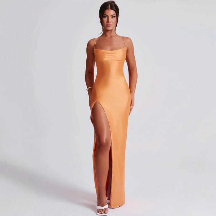 Damen Elegantes Maxikleid mit schmalen Spaghettiträgern und seitlichem Schlitz Echoarchiv