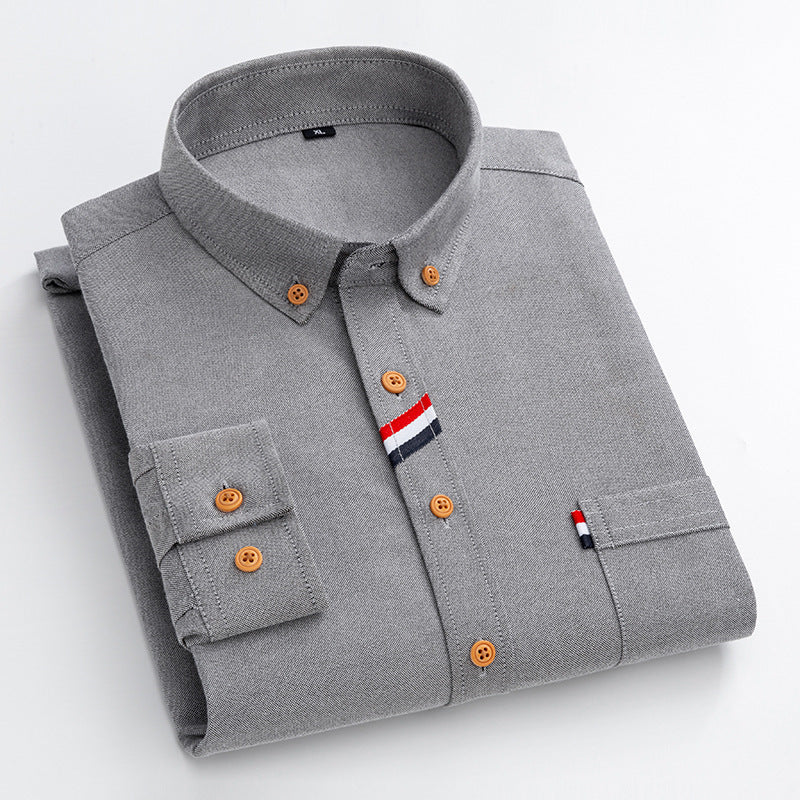 Herren Chambray Hemd mit strukturiertem Gewebe und stilvollen Kontrastdetails Echoarchiv