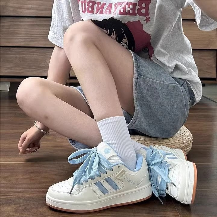 Damen Sportliche Sneakers mit modischen Satinbändern Echo Archiv