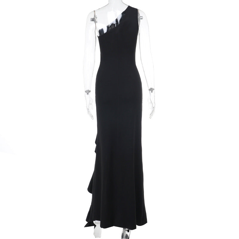 Damen Elegantes Maxikleid mit asymmetrischem Schnitt und Raffung Echo Archiv