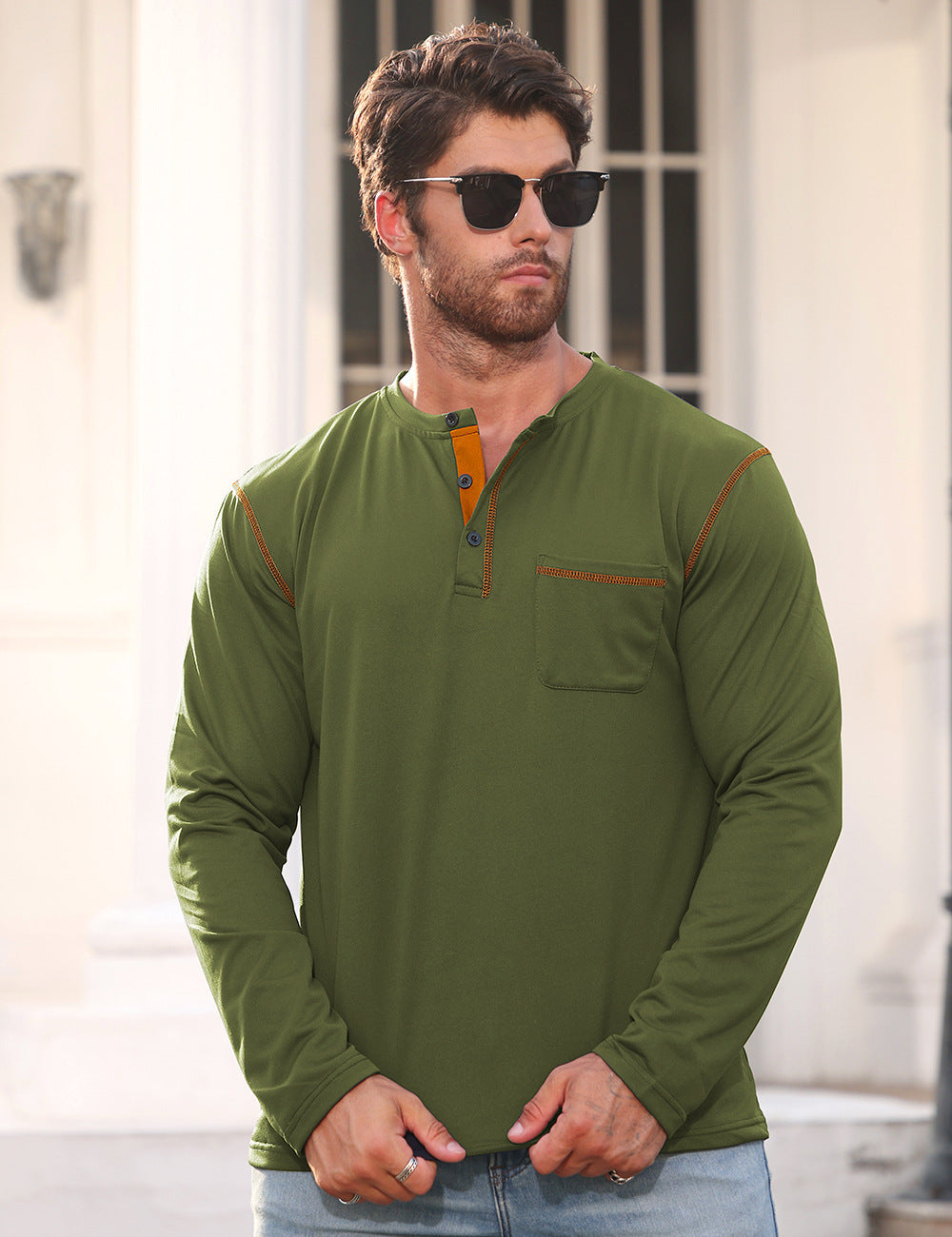Herren nan Langarmshirt mit kurzer Knopfleiste Brusttasche und kontrastierenden Ziernähten Echo Archiv