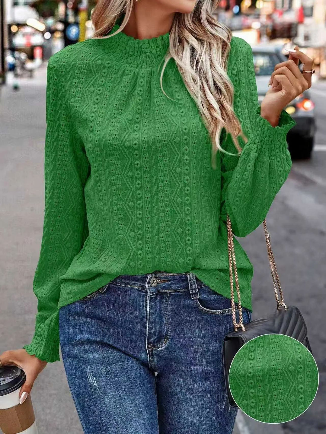 Damen Lochspitzen-Bluse mit gerafftem Stehkragen und Smok-Ärmeln – Élovi
