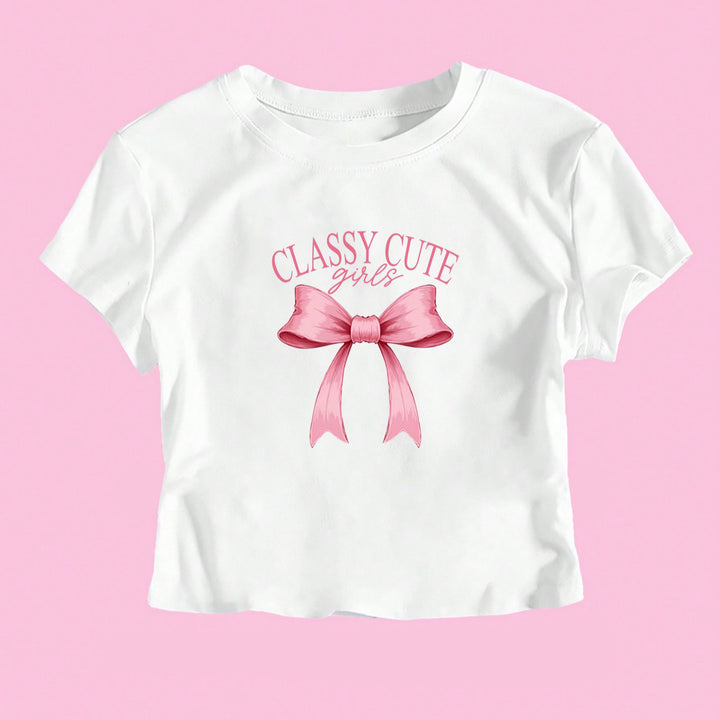 Damen Crop-T-Shirt mit witzigem Geburtstagsslogan und figurbetontem Schnitt Echo Archiv