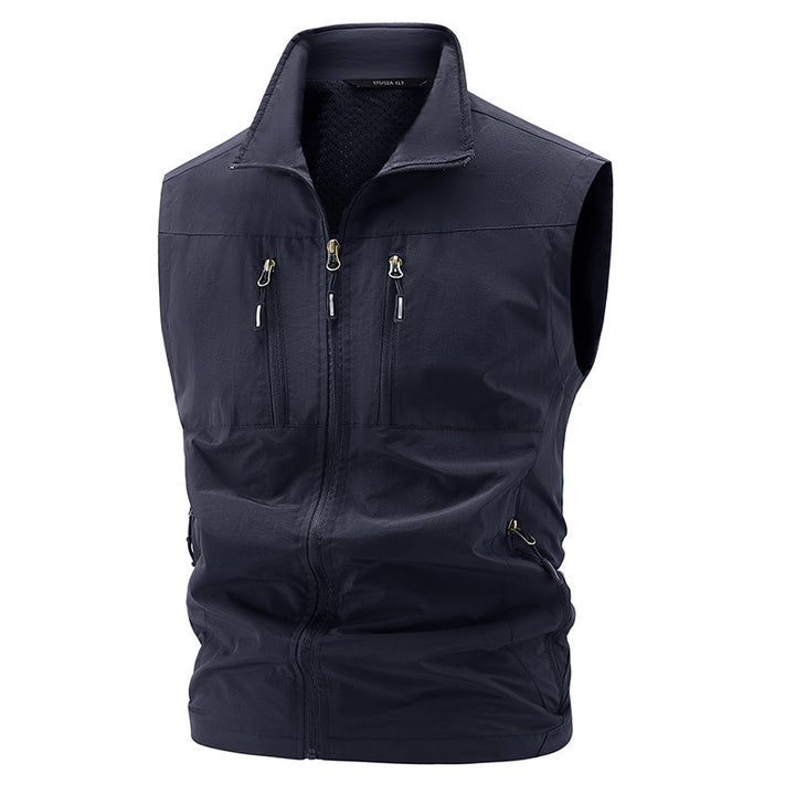 Herren nan multifunktionale technische Outdoor-Weste mit hohem Stehkragen, vier verdeckten Reißverschlusstaschen und atmungsaktivem Meshfutter Echo Archiv