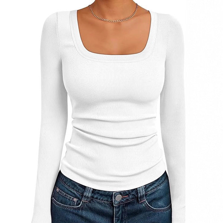 Damen Figurnahes Ripp-Langarmshirt mit weitem Carré-Ausschnitt und Stretch-Baumwollmix – Avérine