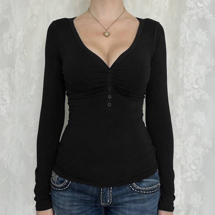 Damen tailliertes Langarmshirt mit geraffter Knopfleiste und tiefem V-Ausschnitt – Maréline