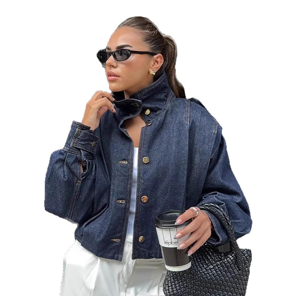 Damen Oversize Jeansblouson mit hohem Stehkragen, Druckknopfleiste und Schulter-Detail Echoarchiv