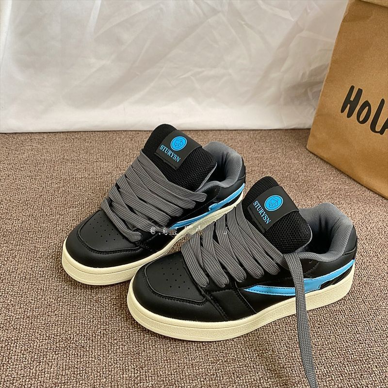 Damen Sneakers mit sportlichem Design und atmungsaktiver Obermaterialkombination Echo Archiv