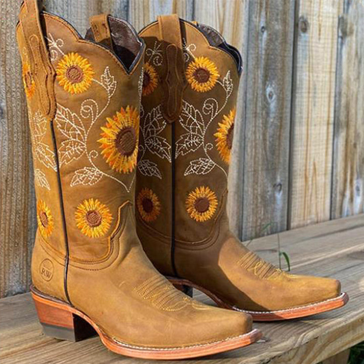 Damen Western-Stiefel mit Sonnenblumen-Stickerei und mittelhohem Blockabsatz – Lioré